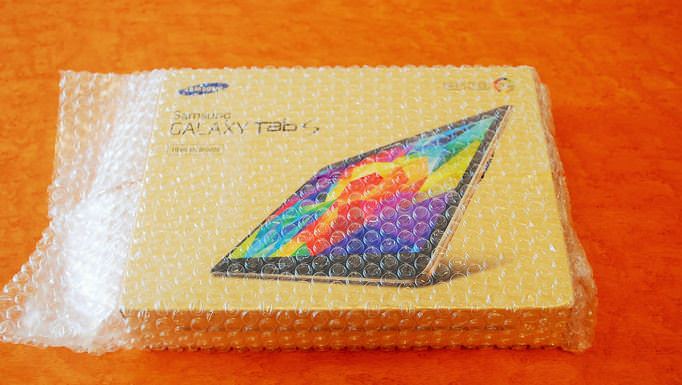 04_20141024_galaxy-tab-s-kaihuu
