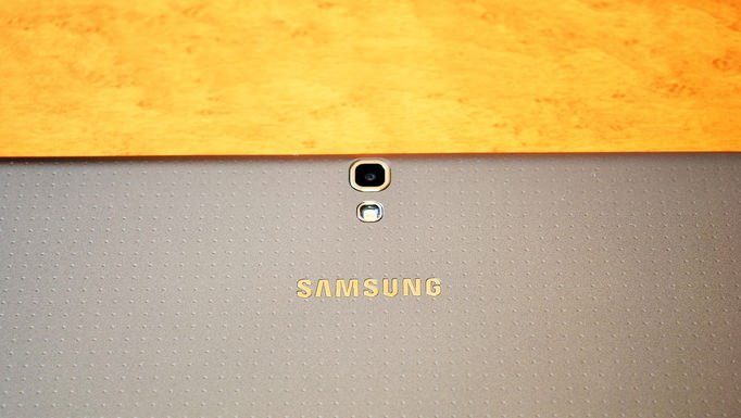 24_20141024_galaxy-tab-s-kaihuu
