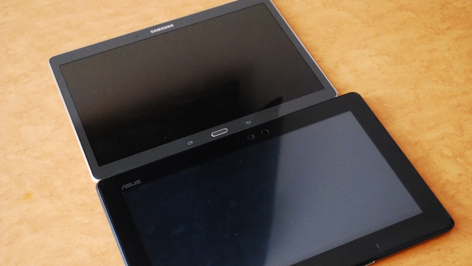 24_20141028_zentai-review-galaxytabs