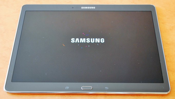 27_20141024_galaxy-tab-s-kaihuu