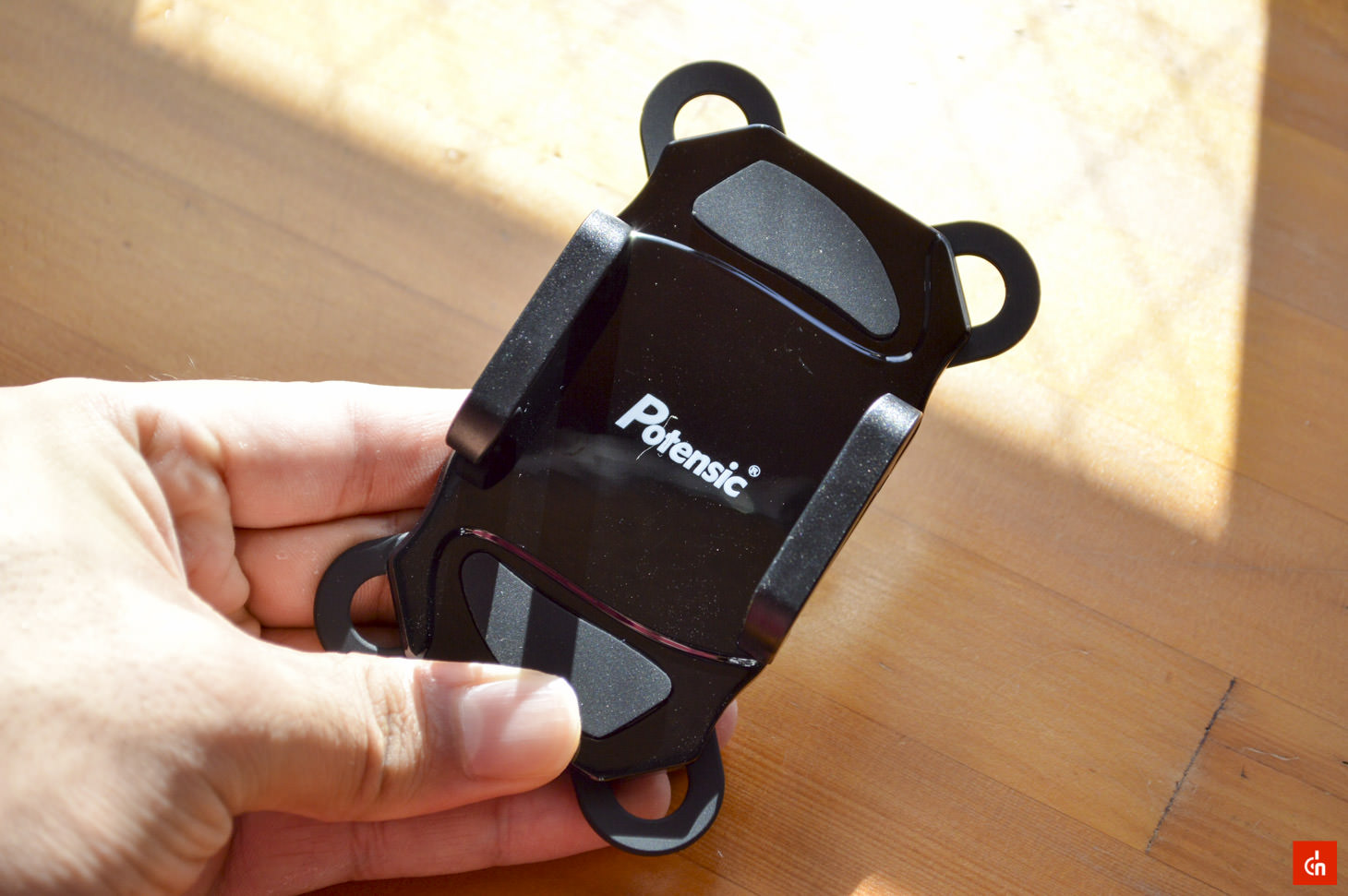 005_20161001_potensic-cycle-holder